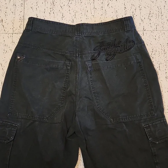 Southpole Embroidered Logo Baggy Fit Cargo Style Denim Shorts Vintage Y2K - Picture 5 of 13